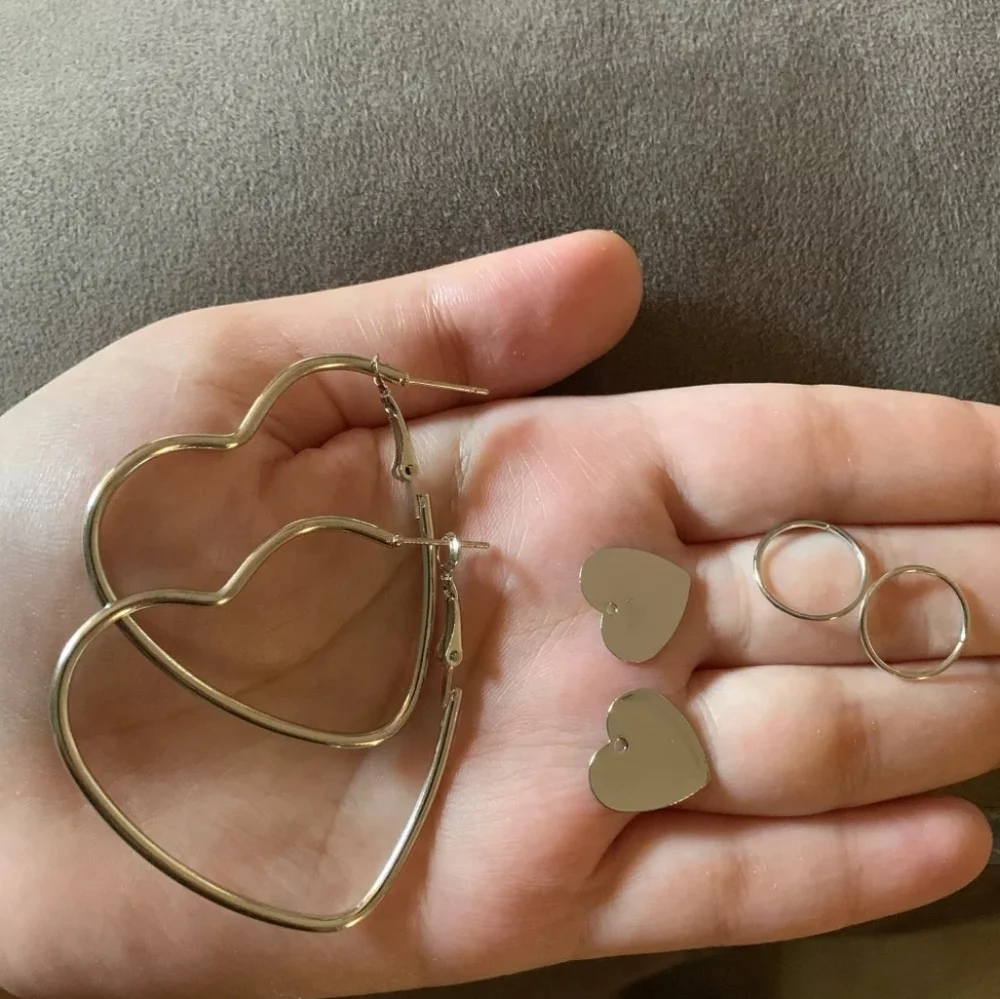 Metal Heart Hoop Earrings Set
